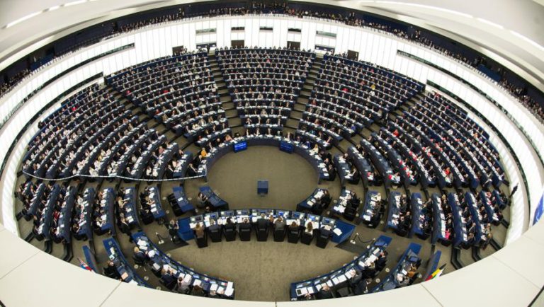 PARLAMENTO EUROPEU QUER QUE POLÍTICA DE COESÃO DEVE PERMANECER PRIORITÁRIA NA UE
