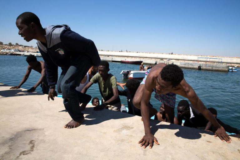 ONU ALERTA PARA POSSÍVEL NOVA CRISE MIGRATÓRIA DE ÁFRICA PARA A EUROPA