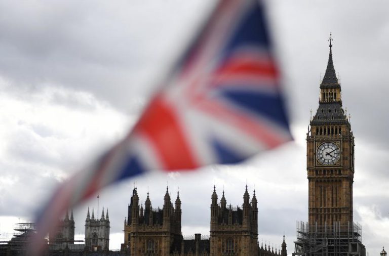 EXILADO RUSSO NIKOLAI GLUSHKOV ENCONTRADO MORTO NA SUA CASA EM LONDRES