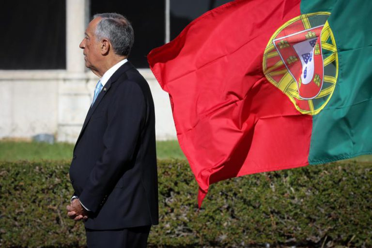 MARCELO REBELO DE SOUSA VISITA GRÉCIA COM REFUGIADOS E EUROPA NA AGENDA