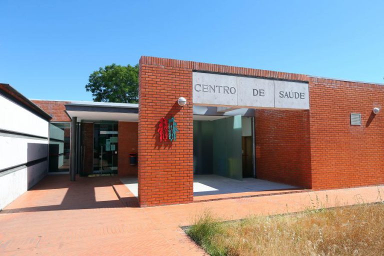 CERCA DE 80% DOS CENTROS DE SAÚDE SEM CONDIÇÕES PARA PASSAR ATESTADOS PARA CARTAS