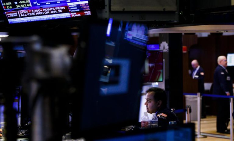 WALL STREET SEGUE EM ALTA COM IMPULSO DO SETOR TECNOLÓGICO