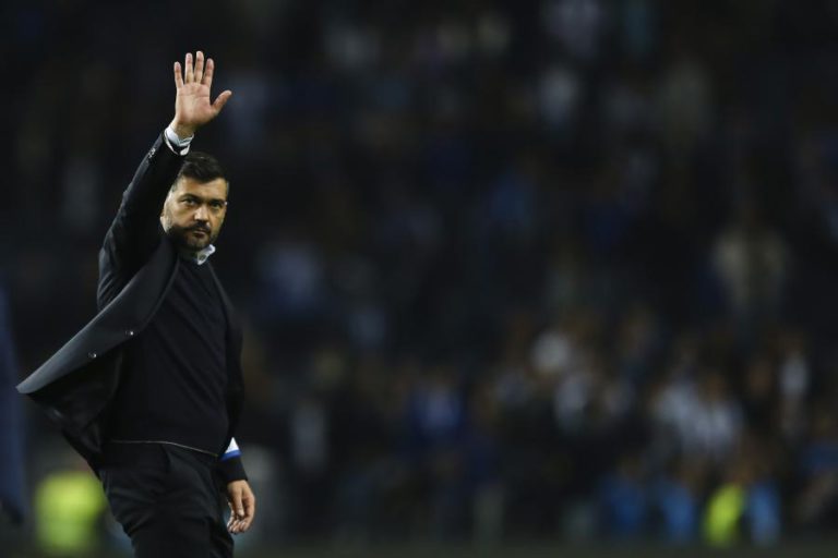 SÉRGIO CONCEIÇÃO ADMITE POUCAS OPÇÕES PARA SURPREENDER SPORTING
