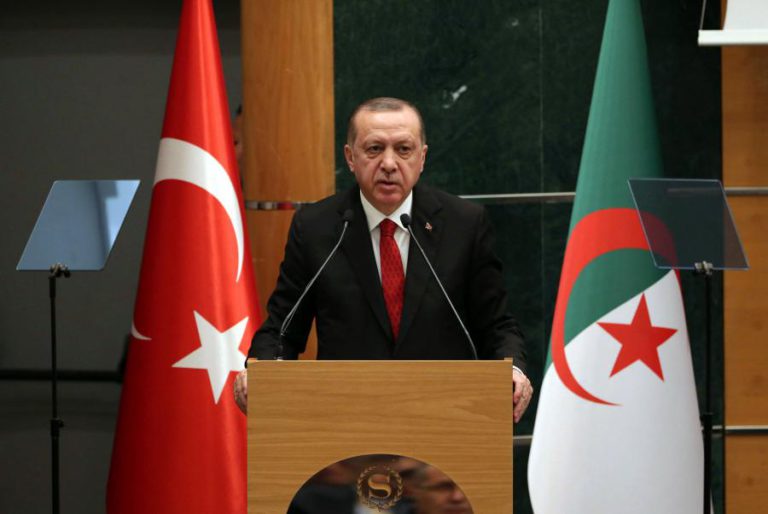 ERDOGAN SAÚDA CONTROLO “TOTAL” DA CIDADE DE AFRINE POR FORÇAS TURCAS