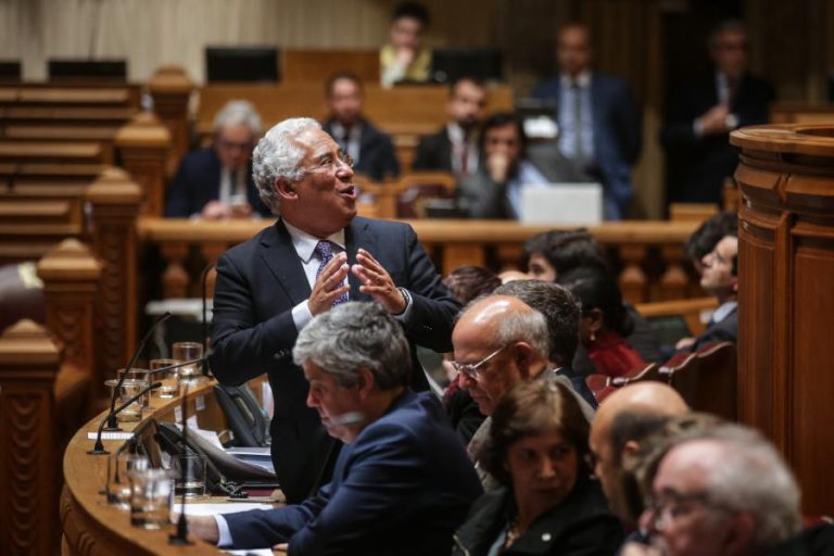 GOVERNO ESCOLHE INCÊNDIOS PARA TEMA DO DEBATE QUINZENAL DE QUINTA-FEIRA