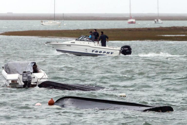 MAR PROVOCOU ESTRAGOS NO ALGARVE NOS ÚLTIMOS DOIS DIAS