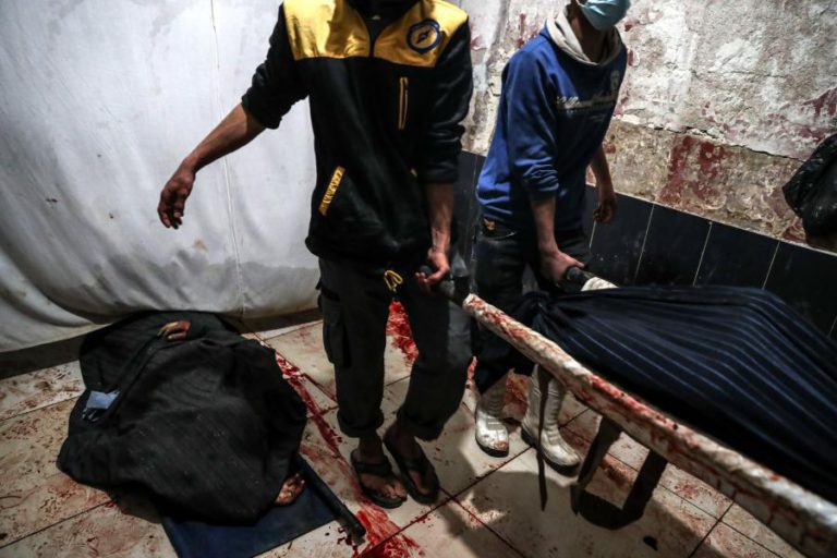 PELO MENOS 44 CIVIS MORTOS EM ATAQUES AÉREOS DO REGIME EM GHOUTA ORIENTAL, NA SÍRIA