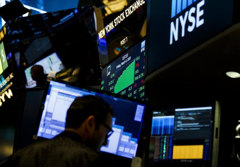 WALL STREET SEGUE EM ALTA A RECUPERAR DA DESCIDA DE TERÇA-FEIRA