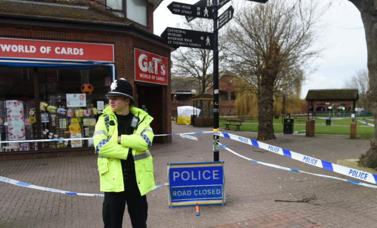 AUTORIDADES IDENTIFICAM 131 PESSOAS EXPOSTAS AO AGENTE NEUROTÓXICO QUE ENVENENOU SKRIPAL