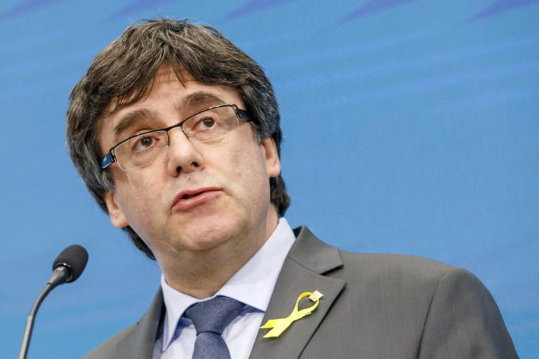 ADVOGADO DE PUIGDEMONT DIZ QUE NÃO SABE DO SEU CLIENTE