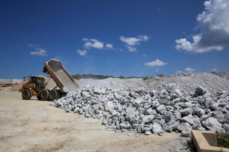 CHINESA HAIYU VIOLA LEIS DE MOÇAMBIQUE EM EXPLORAÇÃO MINEIRA – AMNISTIA INTERNACIONAL