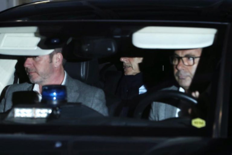 NICOLAS SARKOZY SERÁ JULGADO POR CORRUPÇÃO E TRÁFICO DE INFLUÊNCIAS