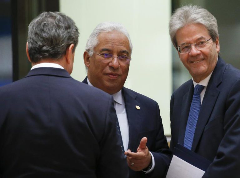 COSTA CONSIDERA TAXAS ALFANDEGÁRIAS DOS ESTADOS UNIDOS “ABSOLUTAMENTE INJUSTIFICADAS”