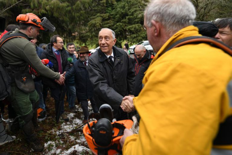 MARCELO CONSIDERA SER “CAUSA NACIONAL” LIMPAR FLORESTAS PARA EVITAR INCÊNDIOS