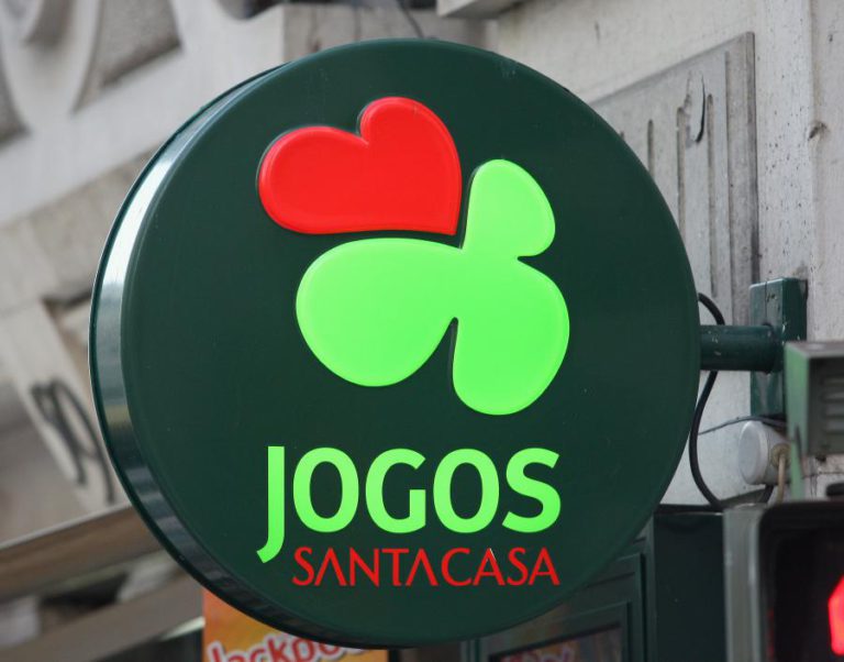 PR PROMULGA RECEITAS DE JOGOS DA SANTA CASA ALARGADAS À MADEIRA E AÇORES