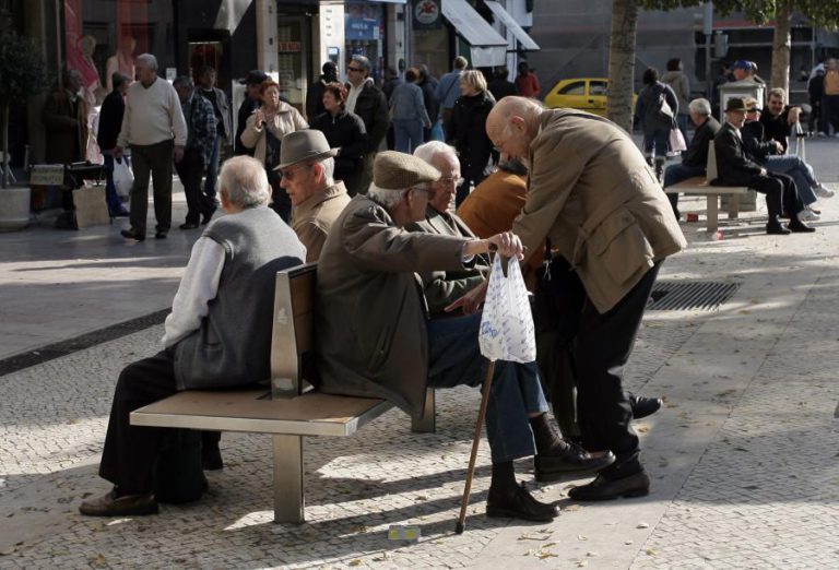 DESPESAS DE PORTUGAL COM PROTEÇÃO SOCIAL ABAIXO DA MÉDIA DA ZONA EURO