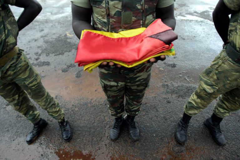FMI EXPLICA A MILITARES GUINEENSES PROGRAMA ALARGADO DE CRÉDITO E DEFENDE ESTABILIDADE