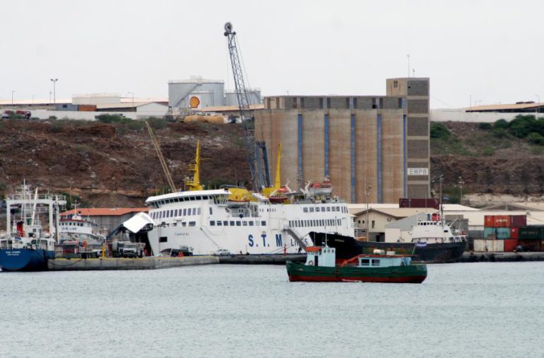 MOVIMENTO DE NAVIOS NOS PORTOS CABO-VERDIANOS DIMINUIU 6,3%