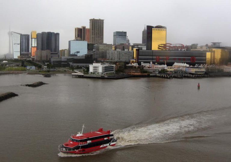 BNU DOA UM MILHÃO DE PATACAS AO INSTITUTO POLITÉCNICO DE MACAU