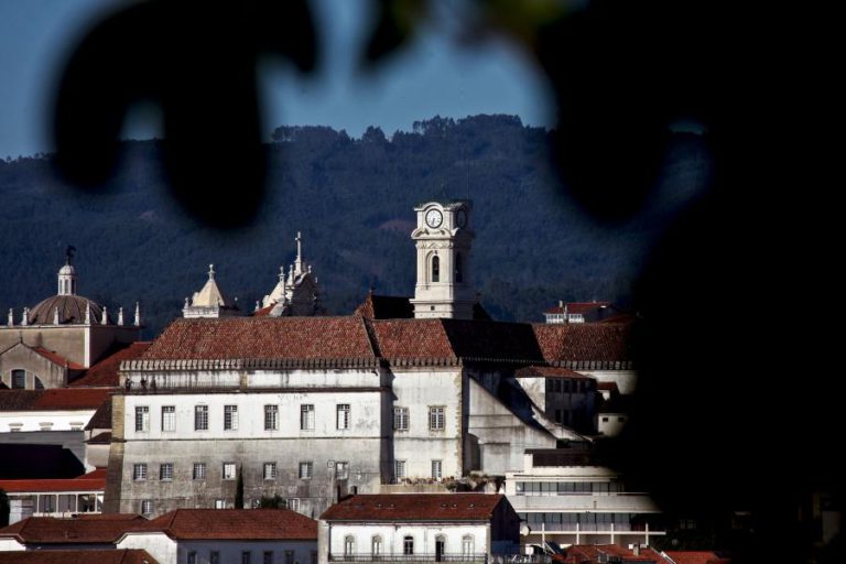 VETERANOS DECIDEM ACABAR COM GARRAIADA NA QUEIMA DAS FITAS DE COIMBRA