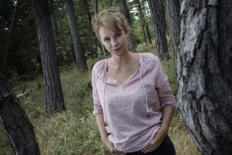 MAIS UMA RENÚNCIA NA ACADEMIA SUECA, QUE ATRIBUI O NOBEL DA LITERATURA