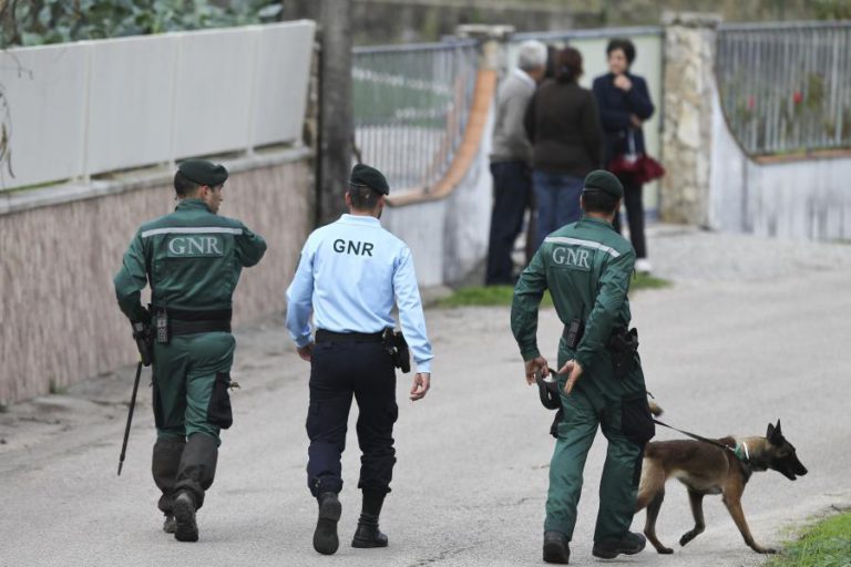 MULHER DESAPARECEU NA PÓVOA DO LANHOSO E GNR REFORÇA BUSCAS COM CÃES