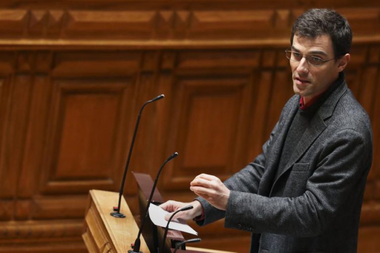 BE PEDE CRIAÇÃO DE COMISSÃO DE INQUÉRITO AO CASO MANUEL PINHO