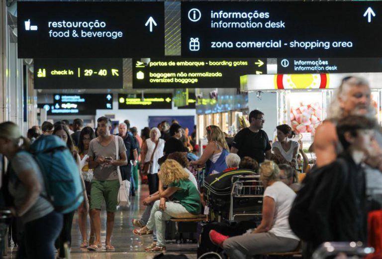 TAP INFORMA QUE MAU TEMPO AFETA VOOS PARA A MADEIRA