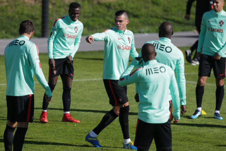 PORTUGAL DESALOJADO PELA BÉLGICA DO TERCEIRO LUGAR DO ‘RANKING’ DA FIFA