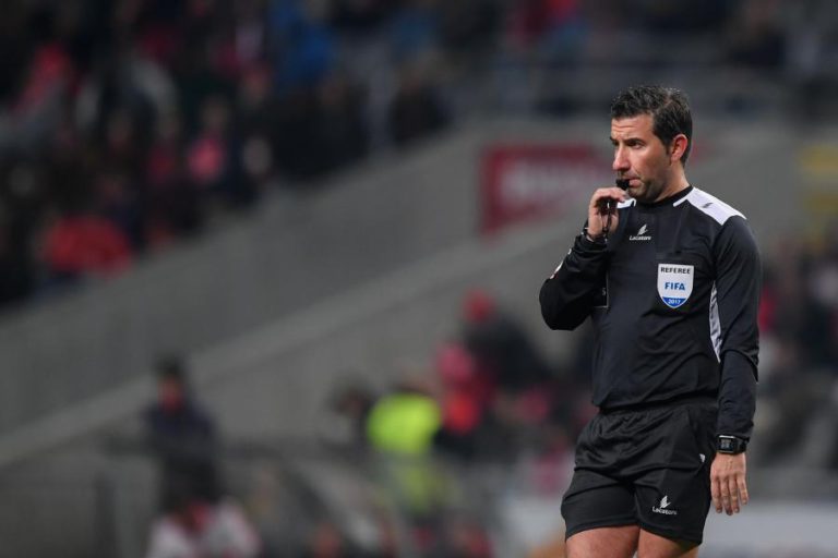 ÁRBITRO HUGO MIGUEL DIRIGE BELENENSES-FC PORTO QUE ENCERRA 28.ª JORNADA