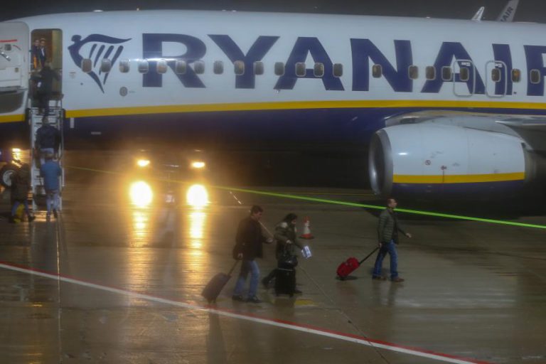 SINDICATO DIZ QUE ADESÃO À GREVE DOS TRIPULANTES DA RYANAIR “É SUPERIOR A 90%”