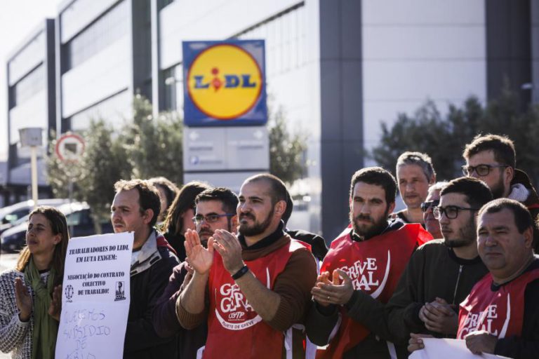 TRABALHADORES DO LIDL EM GREVE A PARTIR DE HOJE AO TRABALHO SUPLEMENTAR