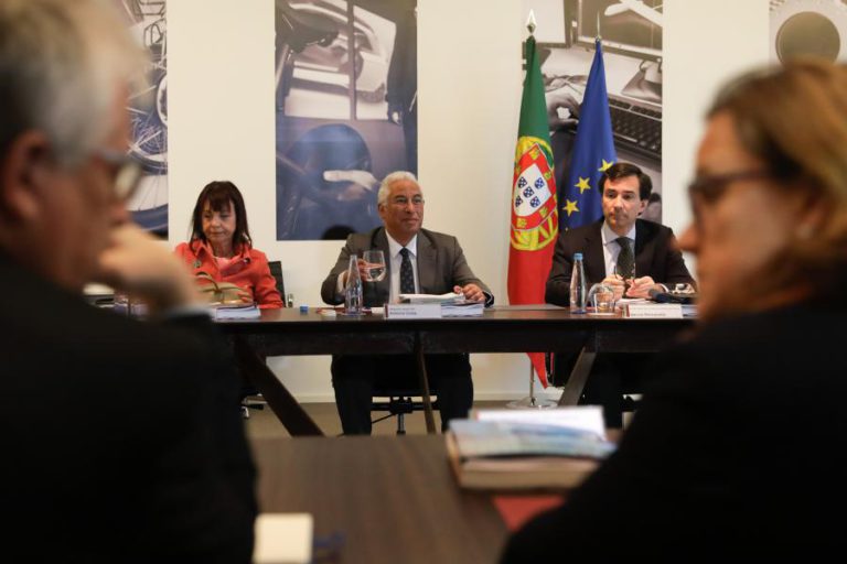 GOVERNO DEVE APROVAR HOJE DÉFICE DE 0,7% PARA 2018 COM A OPOSIÇÃO DO BE