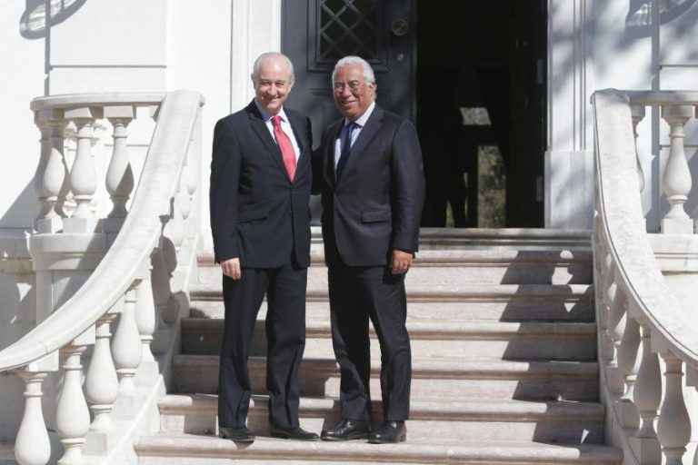 COSTA E RIO FORMALIZAM ACORDOS SOBRE DESCENTRALIZAÇÃO E FUNDOS EUROPEUS