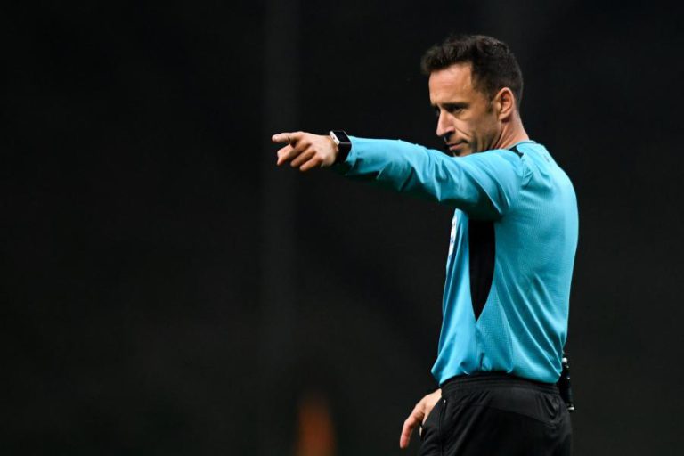 ARTUR SOARES DIAS VAI ARBITRAR CLÁSSICO ENTRE BENFICA E FC PORTO