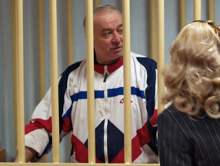 SKRIPAL: OPAQ CONFIRMA QUE EX-ESPIÃO FOI ENVENENADO COM NOVICHOK