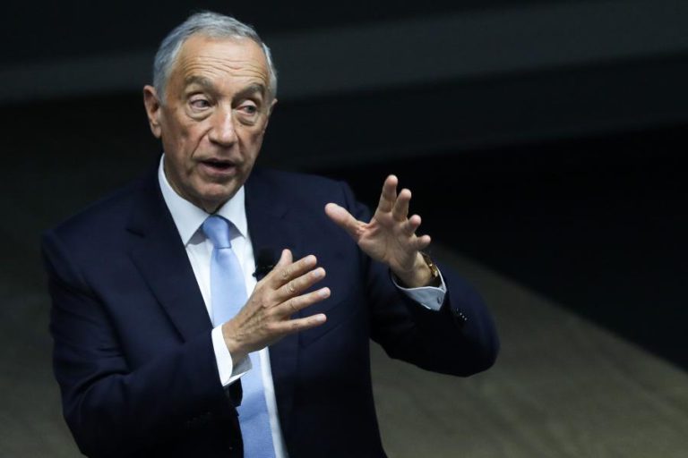 MARCELO LOUVOU “A FORÇA” DOS PORTUGUESES EM PARIS