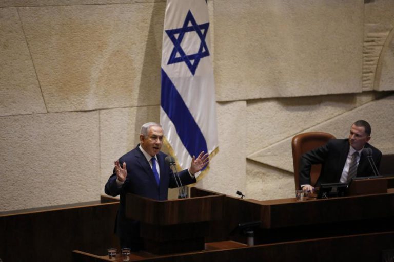 PARLAMENTO DE ISRAEL AUTORIZA PRIMEIRO-MINISTRO A DECLARAR GUERRA