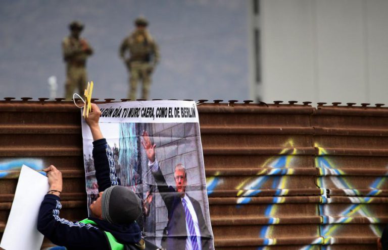 ORÇAMENTO FEDERAL DOS EUA PAGA MISSÕES MILITARES NA FRONTEIRA MEXICANA