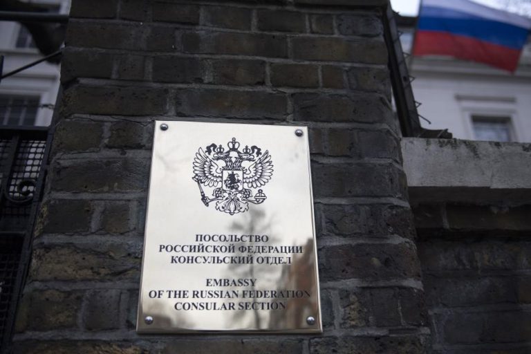 SKRIPAL: RÚSSIA LAMENTA DECISÃO BRITÂNICA DE RECUSAR VISTO À SOBRINHA DO EX-ESPIÃO