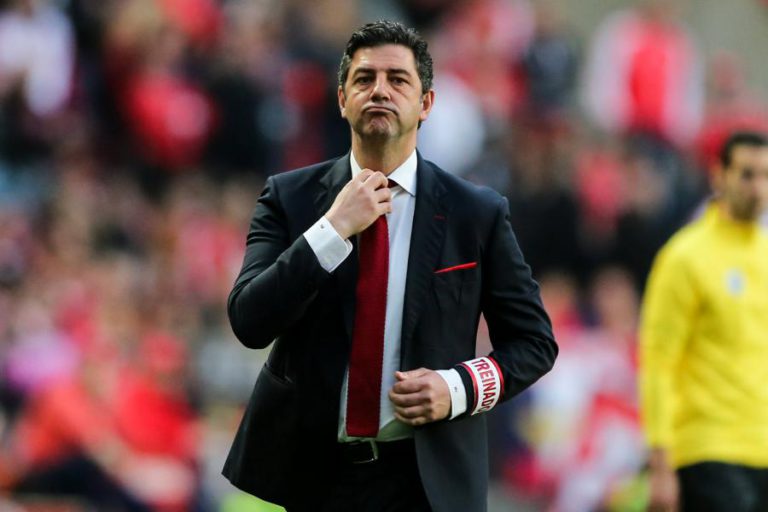 BENFICA PROCURA VENCER NO BONFIM PARA FUGIR AO FC PORTO