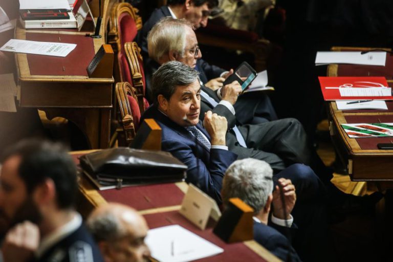 FERNANDO GOMES DEFENDE PENAS MAIS DURAS PARA ATAQUES À ARBITRAGEM