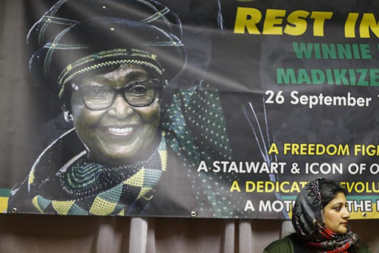 PRESIDENTE MOÇAMBICANO CONSIDERA WINNIE MANDELA INSPIRAÇÃO PARA AS NOVAS LIDERANÇAS AFRICANAS