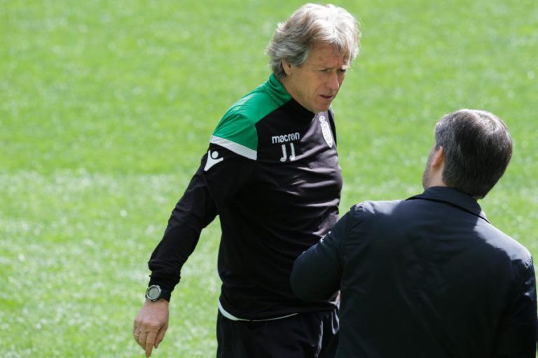 BRUNO DE CARVALHO ASSEGURA QUE JORGE JESUS VAI CONTINUAR NO SPORTING