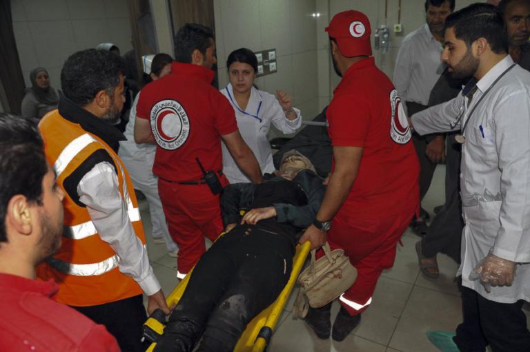 PELO MENOS 40 PESSOAS MORRERAM EM ATAQUE QUÍMICO EM DOUMA, NA SÍRIA