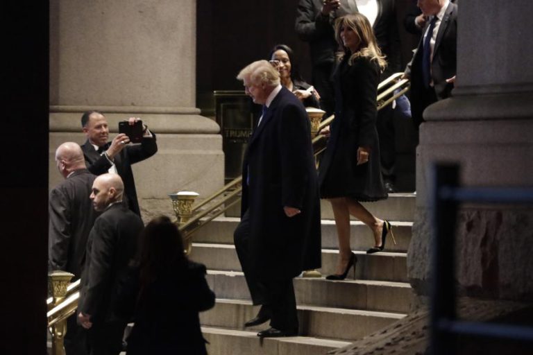 TRUMP CANCELA PRESENÇA NA CIMEIRA DAS AMÉRICAS PARA SE FOCAR NA SÍRIA