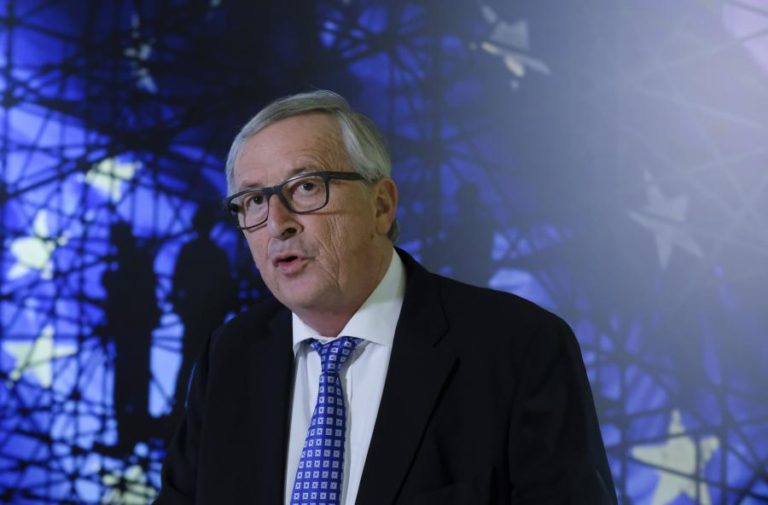 PRESIDENTE DA COMISSÃO EUROPEIA APELA A CESSAR-FOGO “DURADOURO” NA SÍRIA