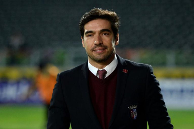 “MAIS DO QUE UMA IDEIA DE JOGO, É UMA FORMA DE ESTAR NA VIDA E NO FUTEBOL”, DIZ ABEL FERREIRA