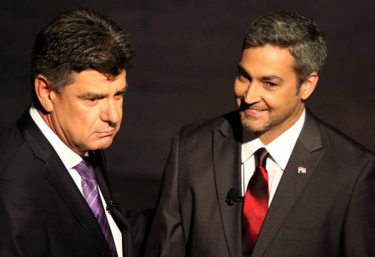 PARAGUAIOS ESCOLHEM HOJE O SEU NOVO PRESIDENTE