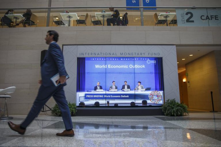 FMI PREVÊ QUEDA DE 15% DO PRODUTO INTERNO BRUTO VENEZUELANO EM 2018